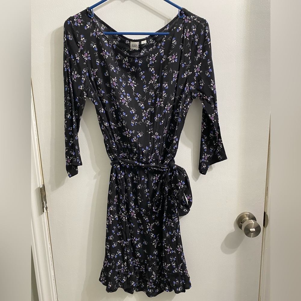 Gap Women’s Side tie dress Size S